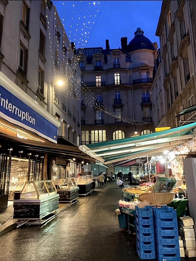 Upscale 80M2 2 Bedroom Apartment Near Champs Elysees Parigi Esterno foto